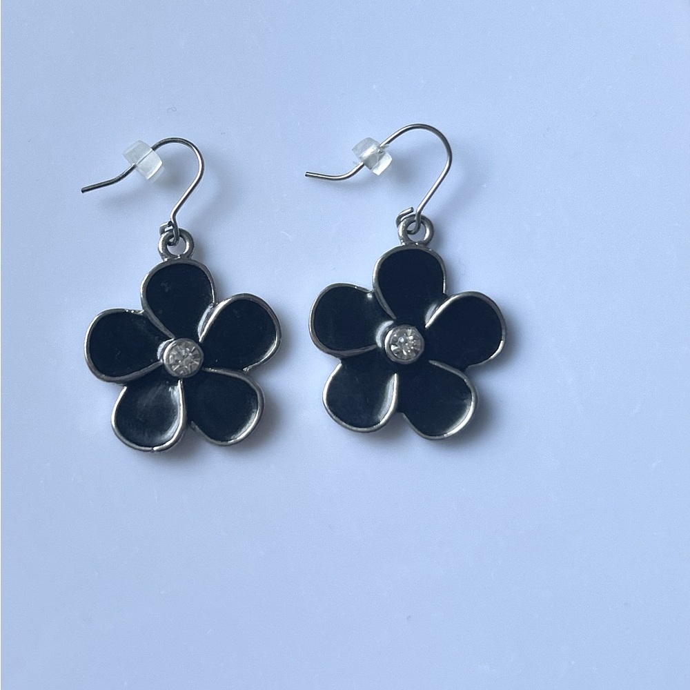 Silver Black flower hook earrings